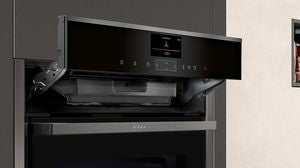 Neff C17FS22G0, Built-in compact oven with steam function