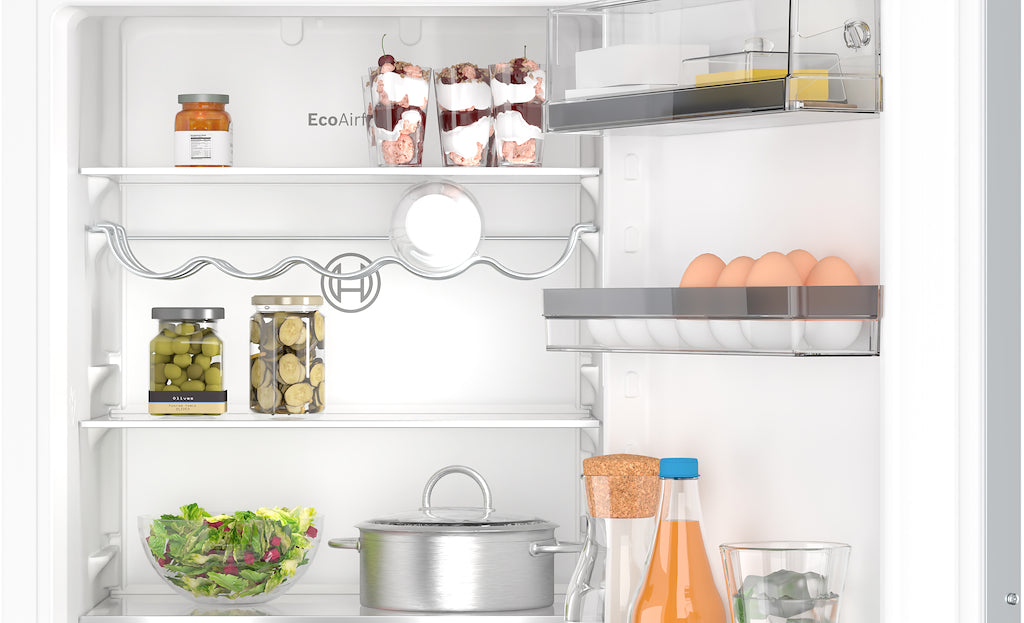 Bosch KIN86ADD0, built-in fridge-freezer with freezer at bottom