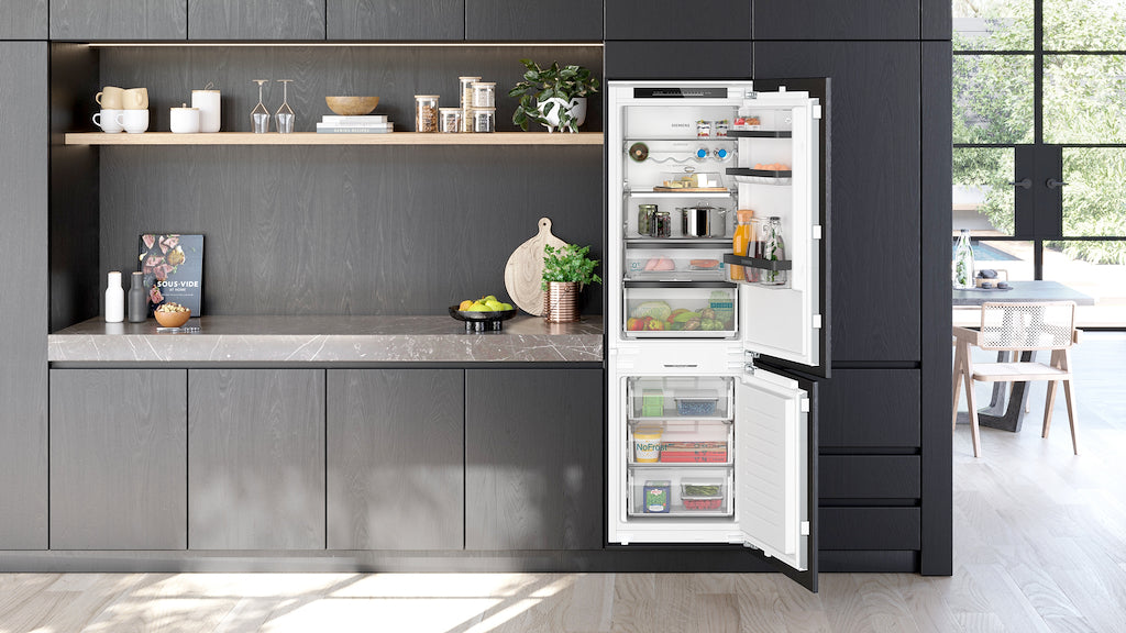 Siemens KI86NSDD0, Built-in fridge-freezer with freezer at bottom