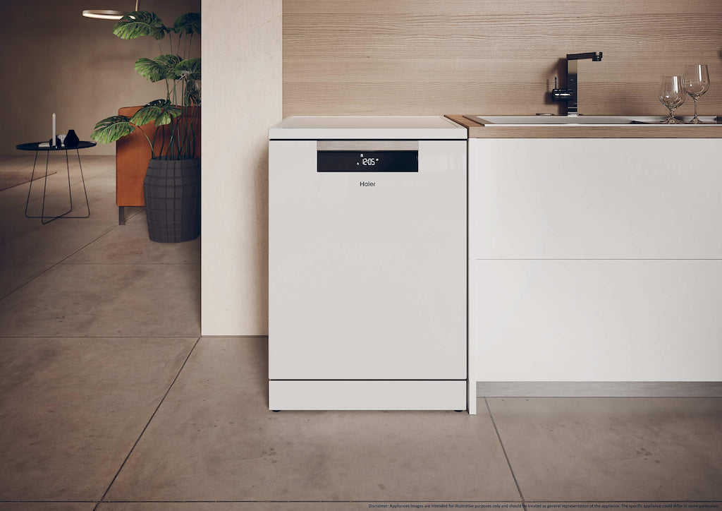 Haier XF 5C7M0W-80 Freestanding 60cm 15 Place Dishwasher with C Energy Rating - White