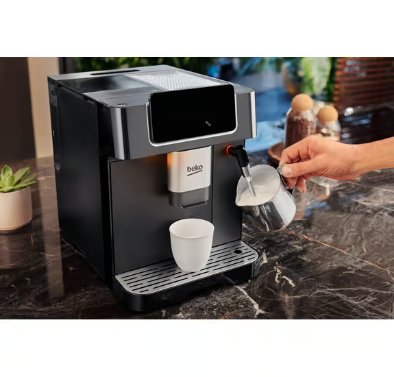 Beko CEG7302B CaffeExperto Bean To Cup Coffee Machine with Steam Wand - Black