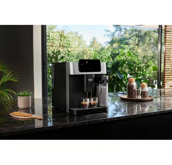 Beko CEG7304X CaffeExperto Bean To Cup Coffee Machine with Integrated Milk Jug - Silver