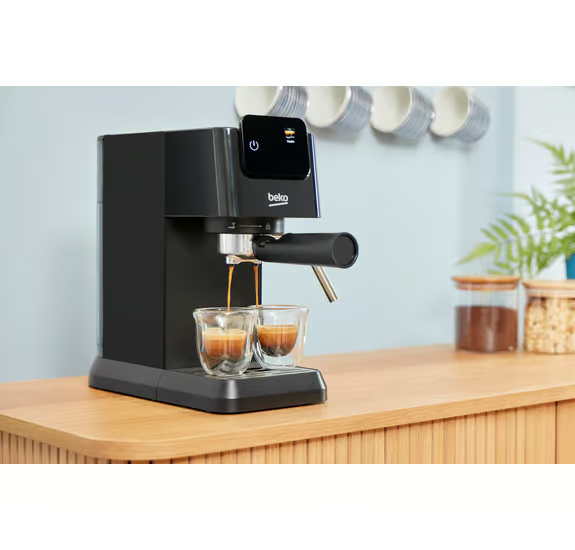 Beko CEP5302B CaffeExperto Manual Espresso Coffee Machine with Steam Wand - Black