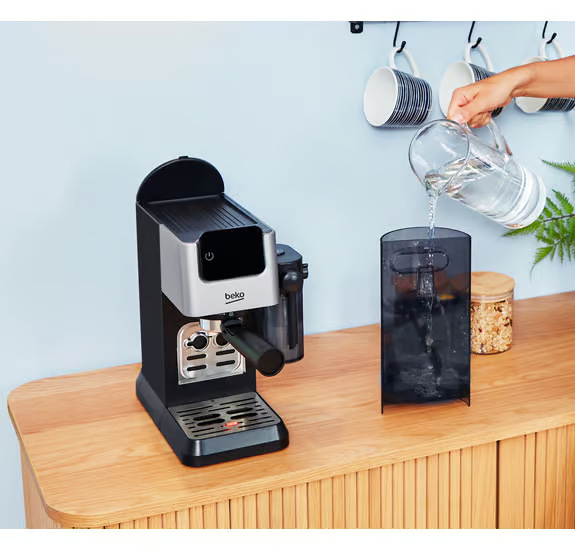 Beko CEP5304X CaffeExperto Semi Automatic Espresso Coffee Machine with Integrated Milk Jug - Silver