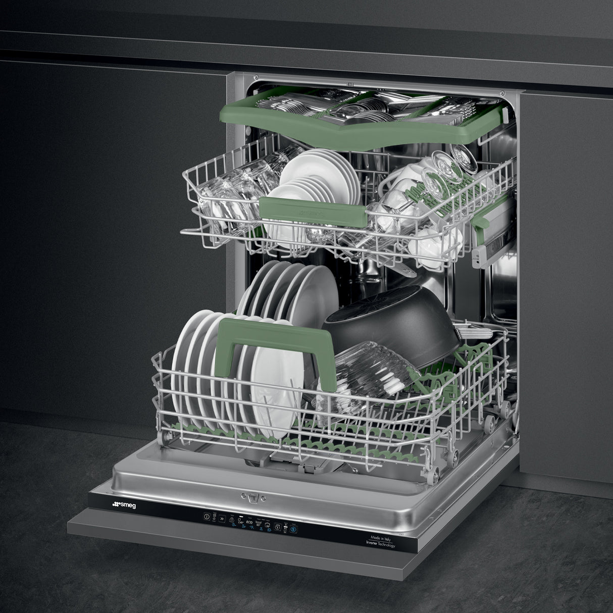 Smeg DIL331C Fully Integrated 60cm Dishwasher with 13 Place Settings