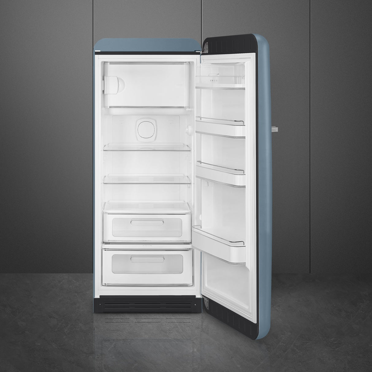Smeg FAB28RDSB6 Retro Fridge with Icebox Right Hand Hinge - Sky Blue