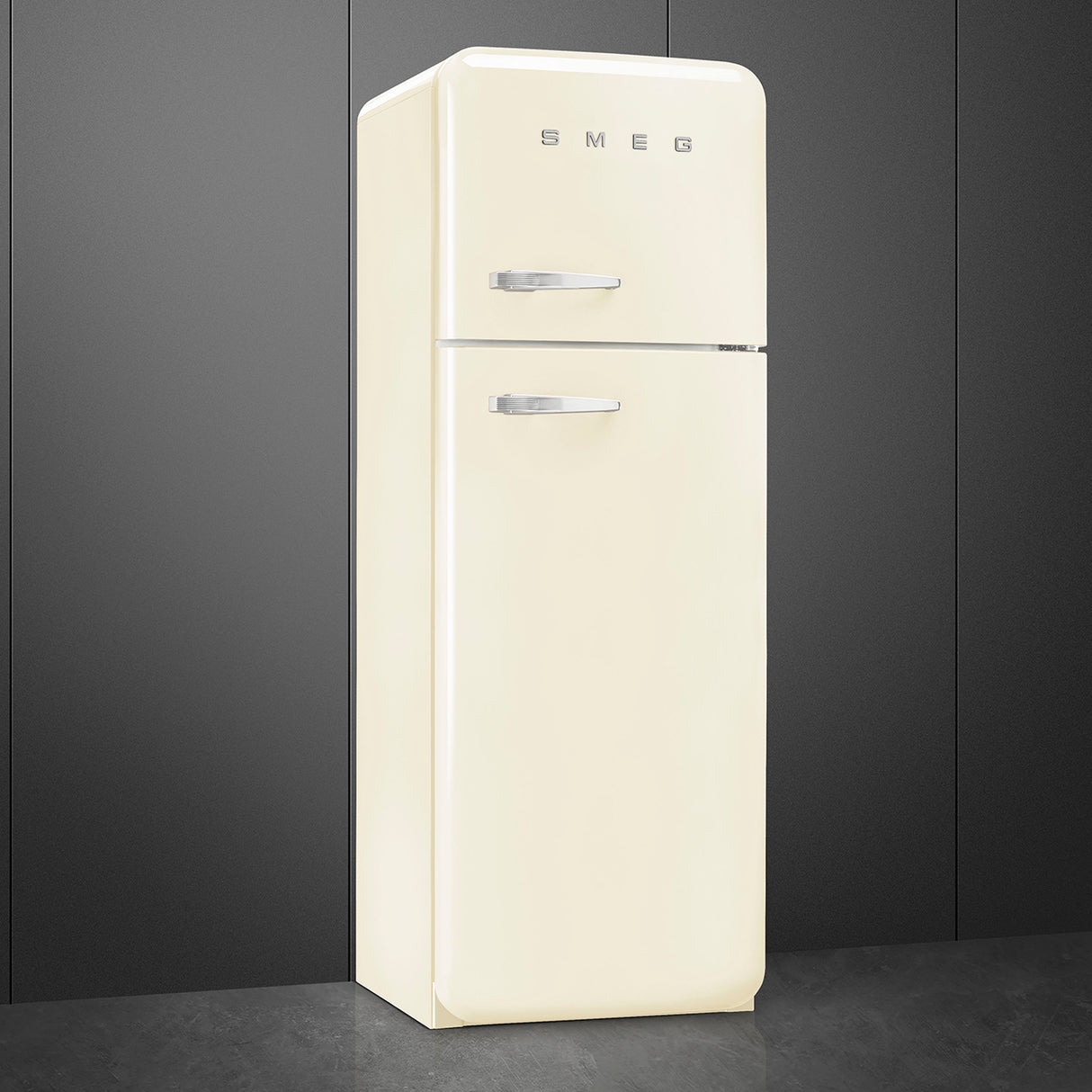 Smeg FAB30RCR6UK Retro Fridge Freezer Right Hand Hinge - Cream