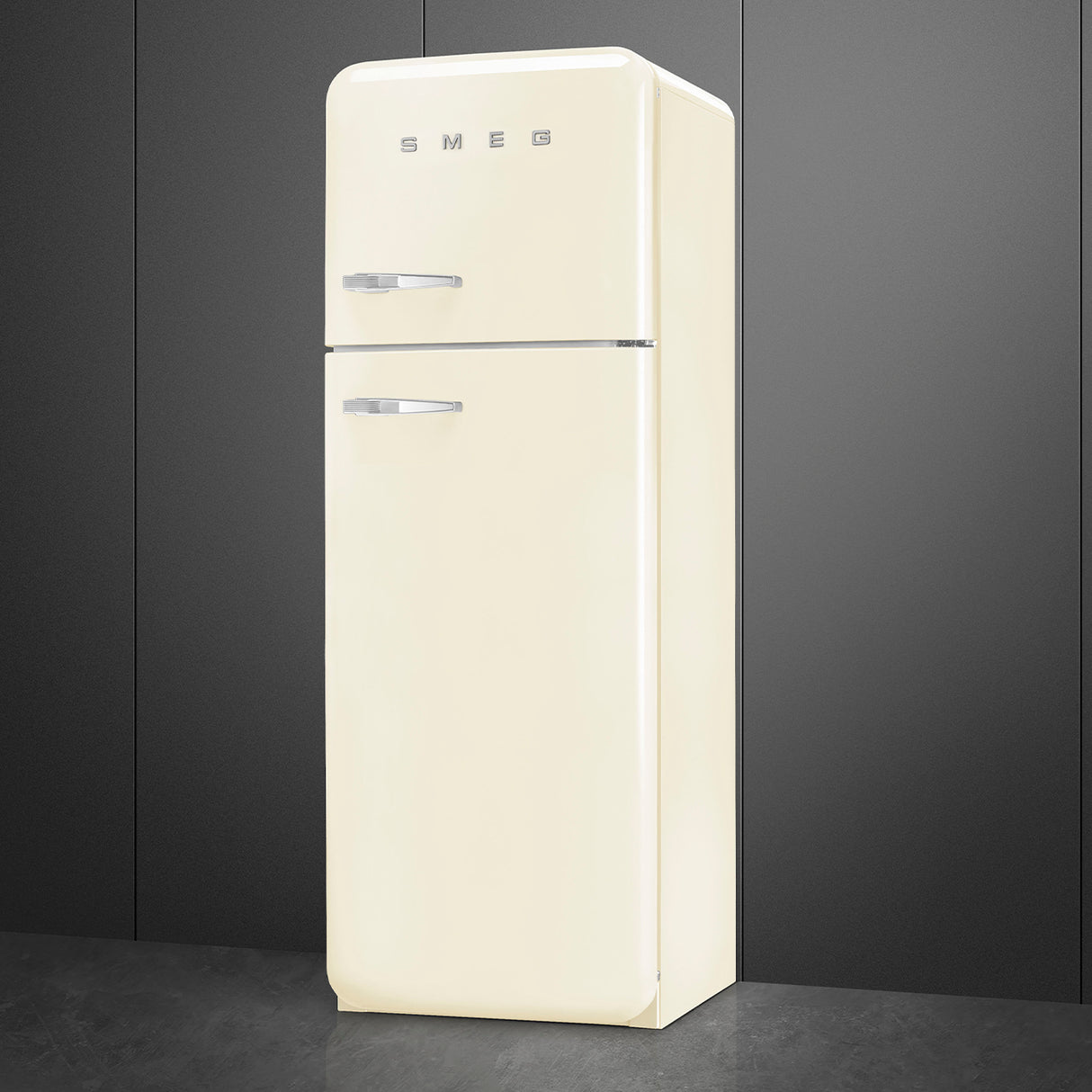 Smeg FAB30RCR6UK Retro Fridge Freezer Right Hand Hinge - Cream