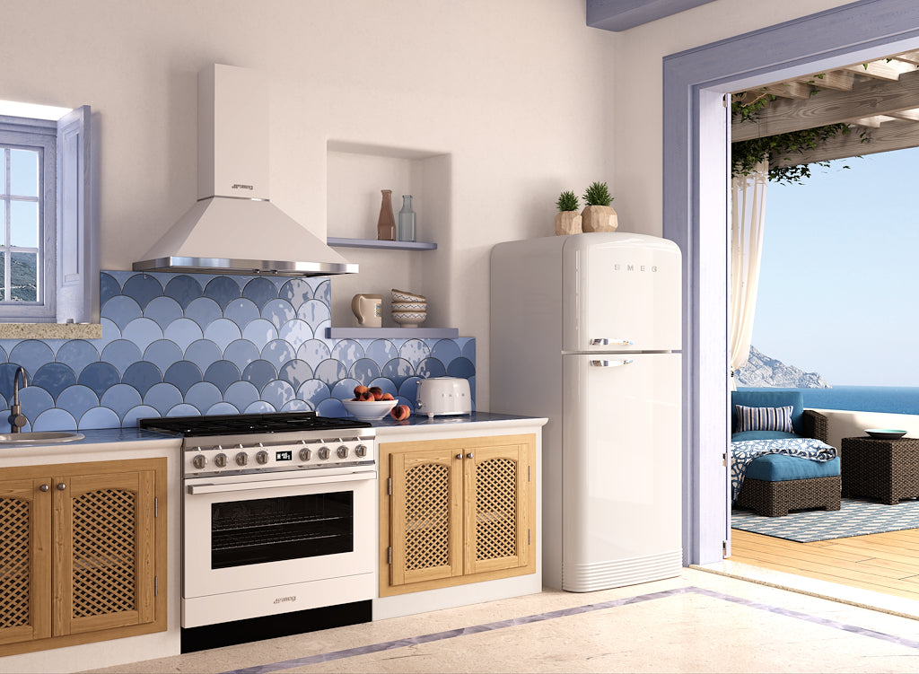 Smeg KPF9WH 90cm Portofino Chimney Hood, White