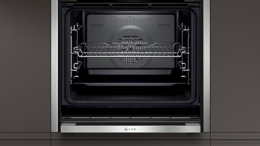 Neff B47VS22N0, Built-in oven with added steam function