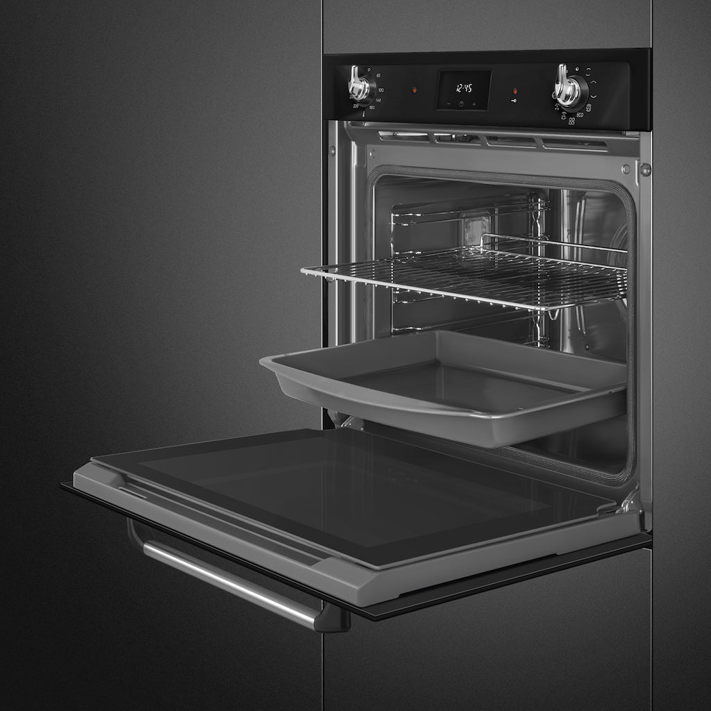 Smeg SOP6900TN 60cm Victoria Pyrolytic Single Oven, Black