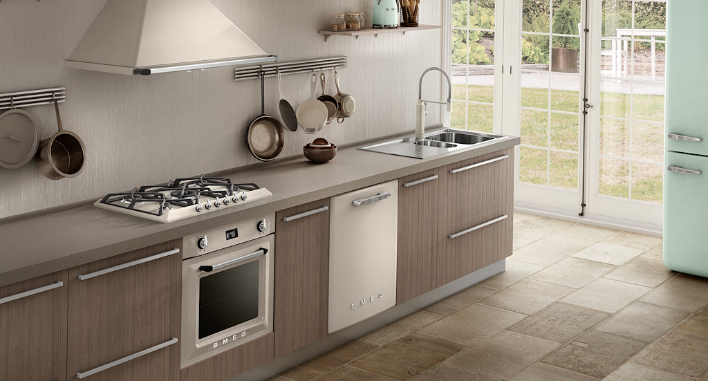 Smeg SF6905P1 60cm Victoria Single Oven in Cream