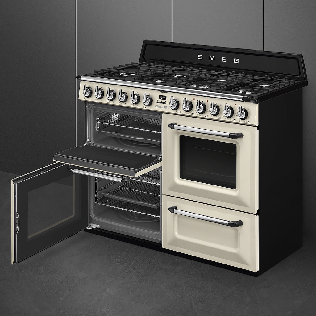 Smeg TR4110P1 110cm Victoria Dual Fuel Range Cooker, Cream