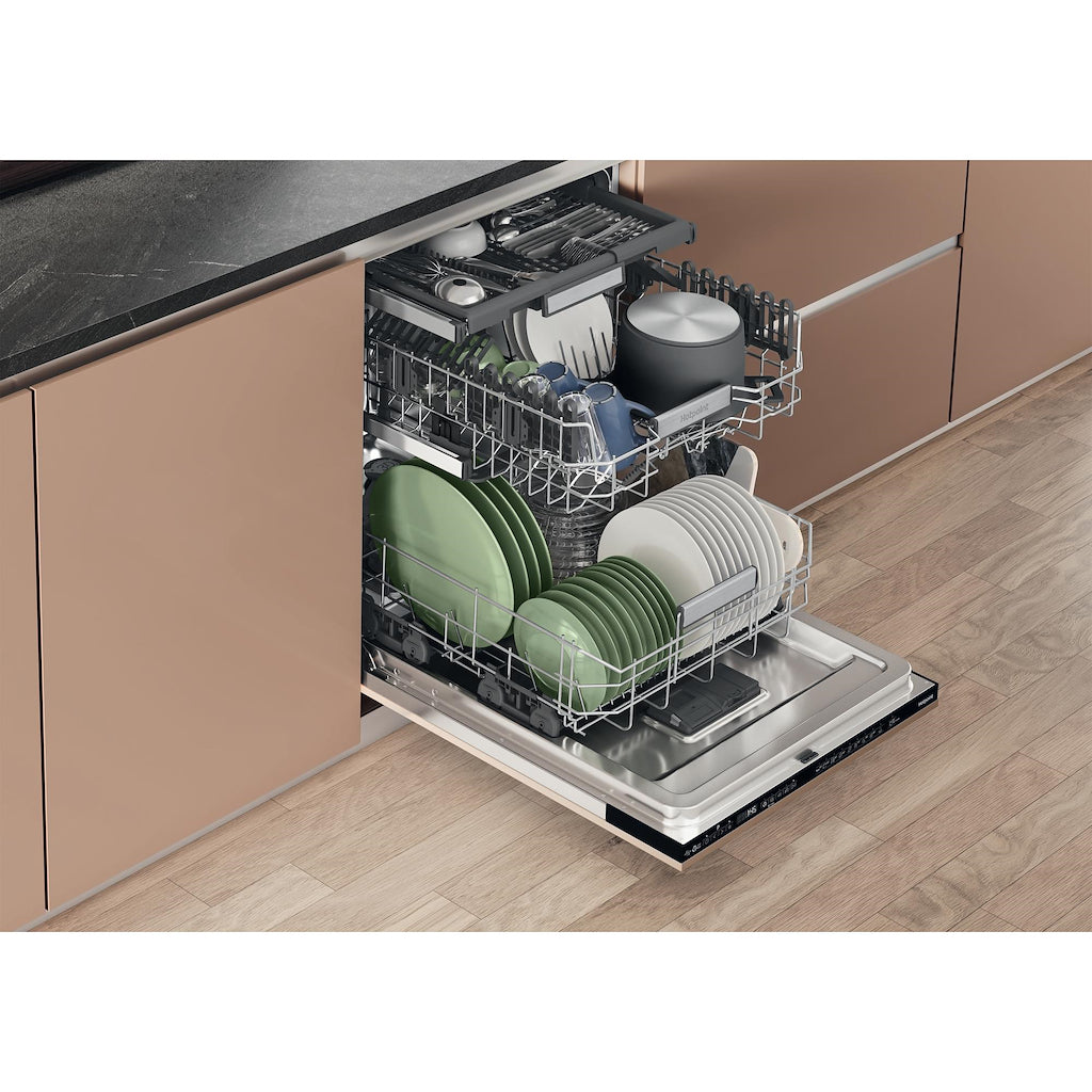 Hotpoint H7I HP42 L UK Built-In 15 Place Setting Dishwasher