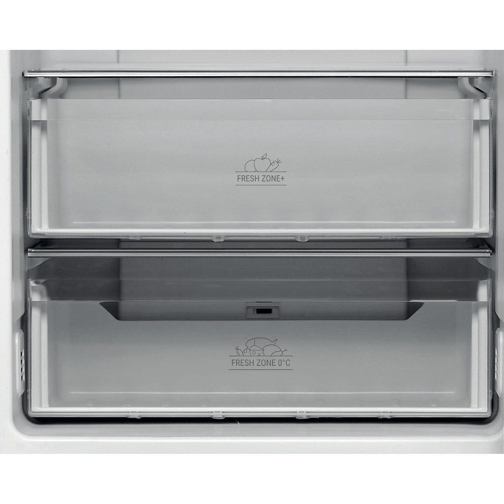 Hotpoint H3T811IOX1 Freestanding Fridge Freezer - Inox