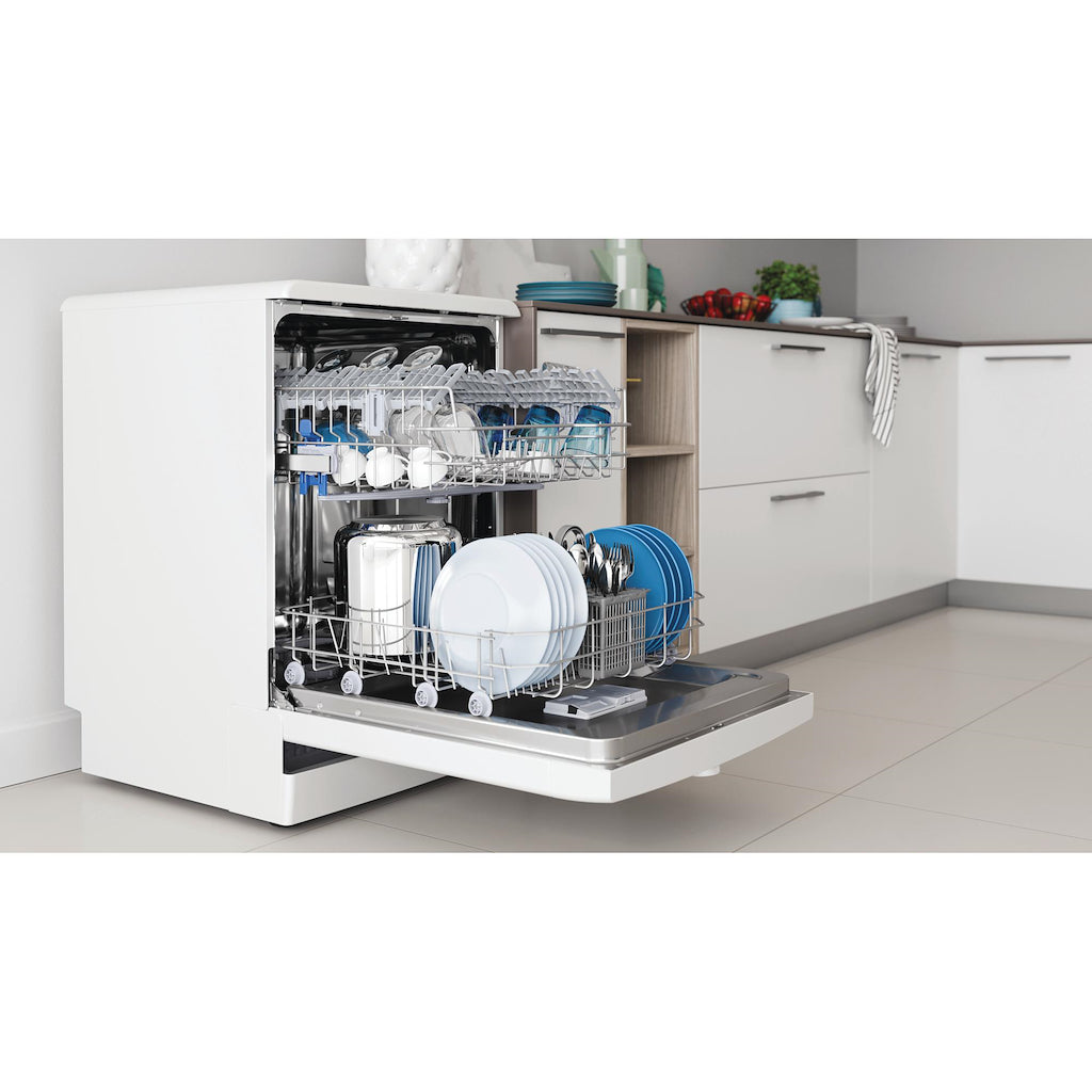 Indesit D2F HK26 UK Freestanding 60cm Dishwasher - White
