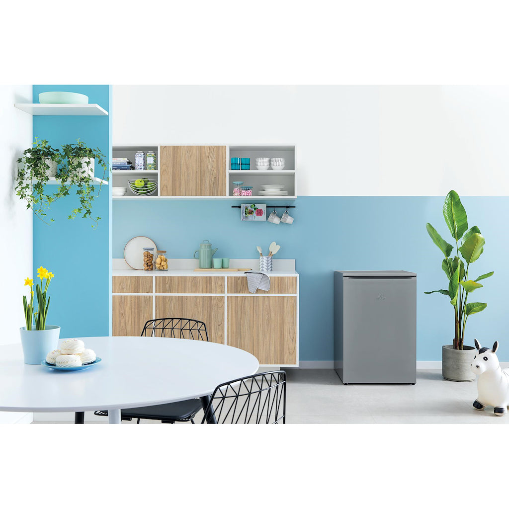Indesit Freestanding upright freezer: silver colour - I55ZM 1120 S UK