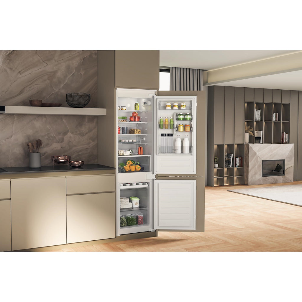 Whirlpool WHC18D041A1 Built-In Fridge Freezer