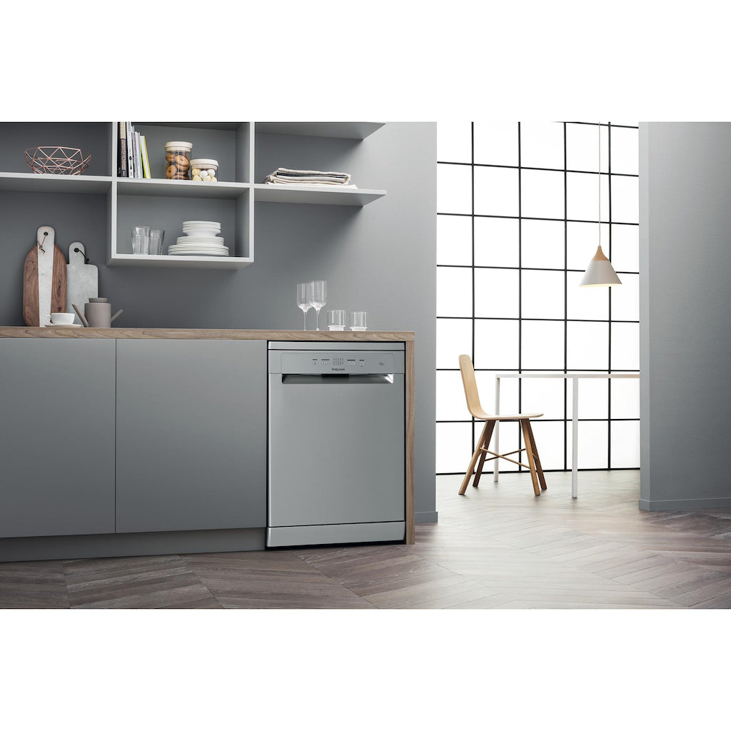 Hotpoint H2FHL626X 60cm Dishwasher - Inox
