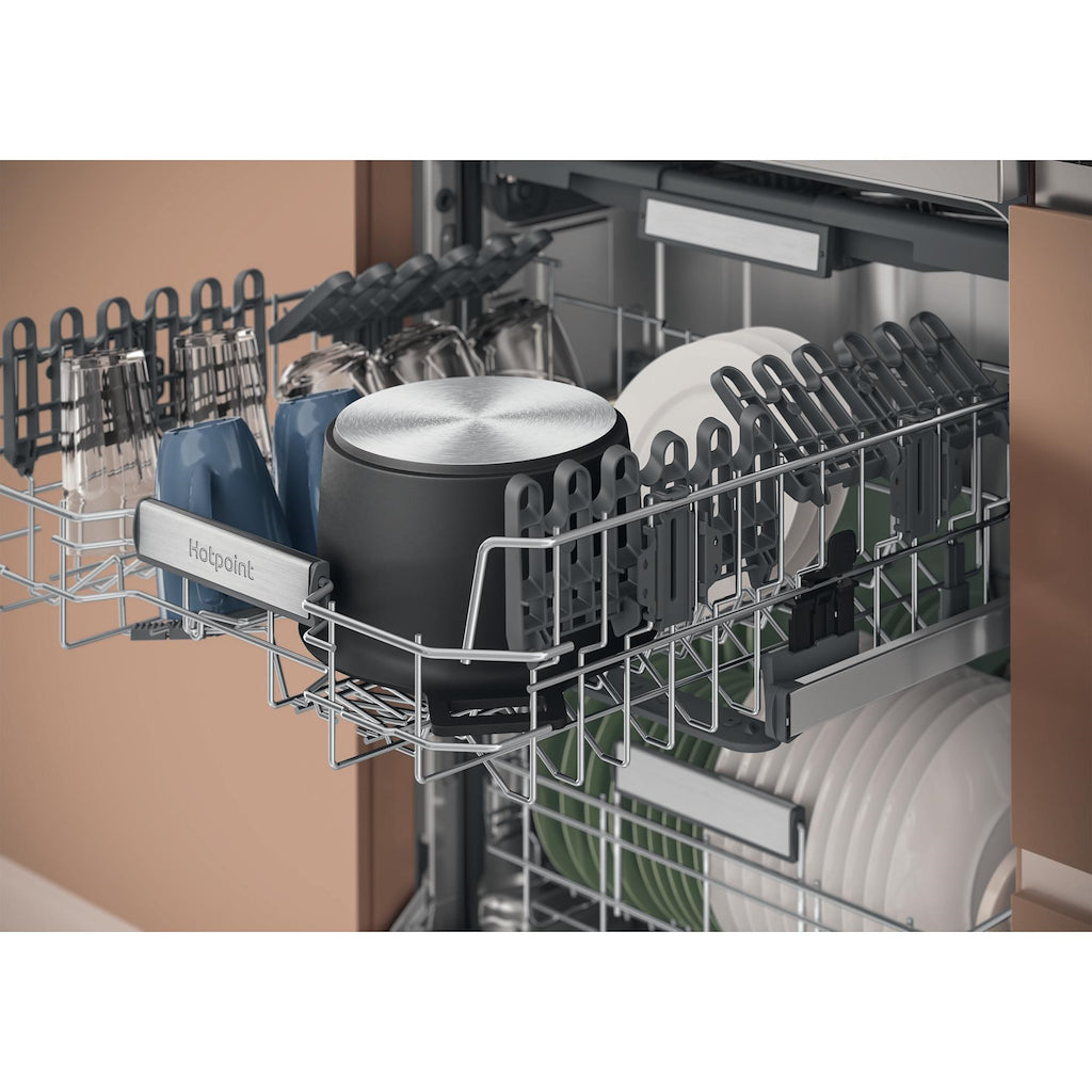 Hotpoint H7F HP43 X UK Maxi Space Freestanding 15 Place Settings Dishwasher