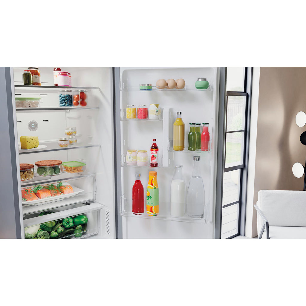 Hotpoint H7X93TSX Freestanding Fridge Freezer