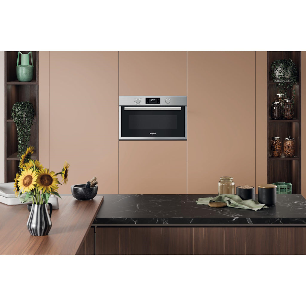 Hotpoint HPD254CRXUK Built-In Microwave
