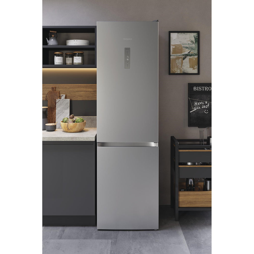 Hotpoint H9X94TSX Freestanding Fridge Freezer