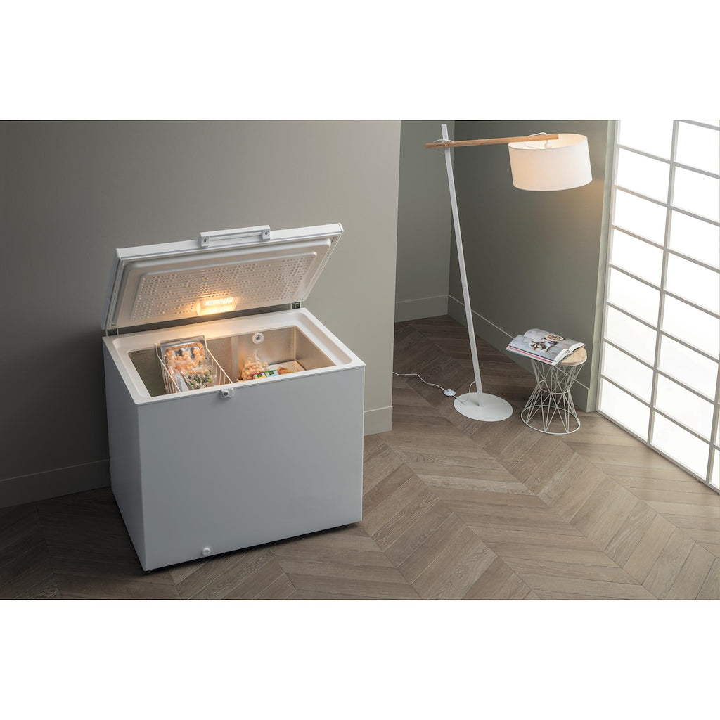 Hotpoint CS1A 400 H FM FA UK 1 Chest Freezer - White