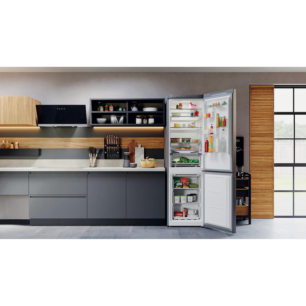 Hotpoint H9X94TSX Freestanding Fridge Freezer
