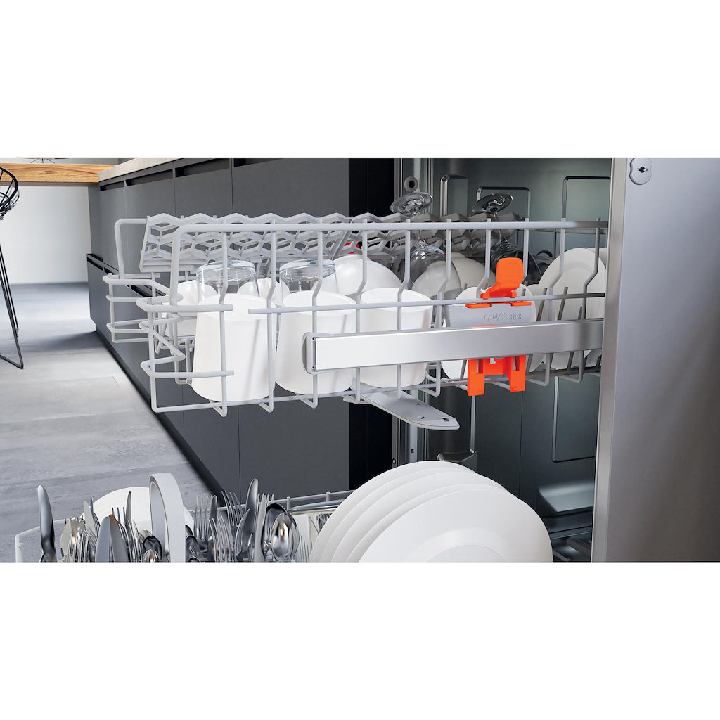 Hotpoint HSFE 1B19 S UK N Slimline 45cm Dishwasher - Silver