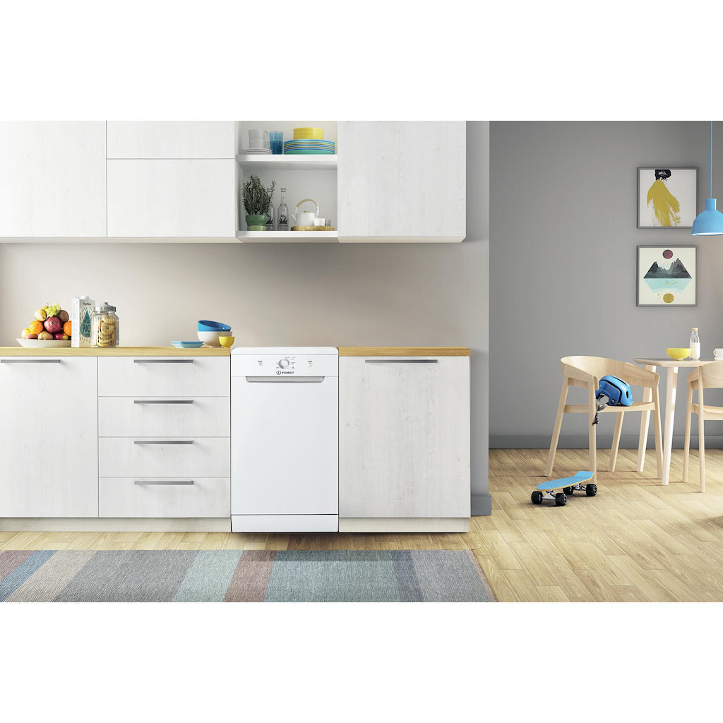 Indesit DF9E 1B10 UK Slimline Freestanding Dishwasher - White