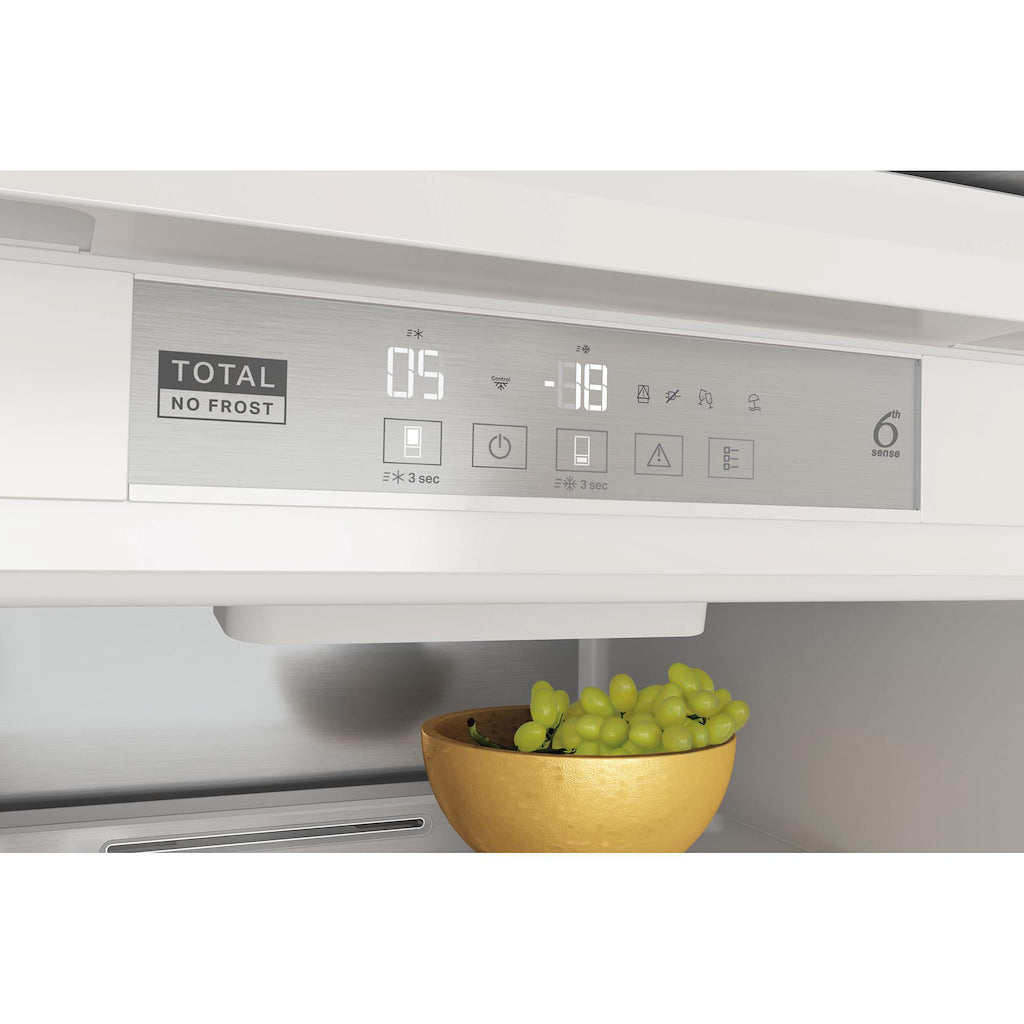 Whirlpool WHC20T573PUK Built-In Total No Frost 70/30 Fridge Freezer