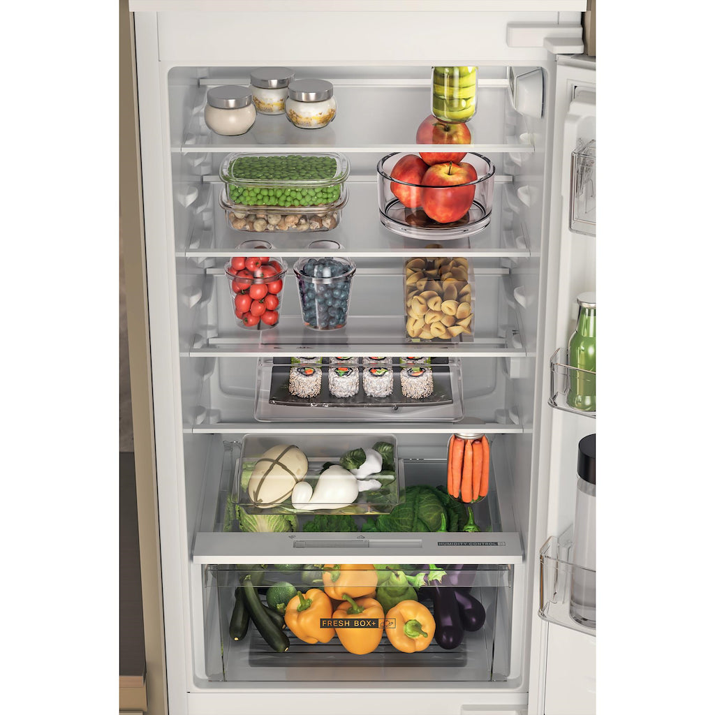 Whirlpool WHC18D041A1 Built-In Fridge Freezer
