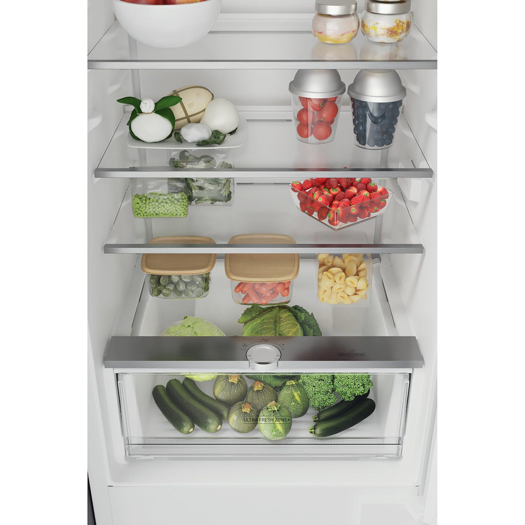 Hotpoint HTC18 T311 UK Integrated Fridge Freezer