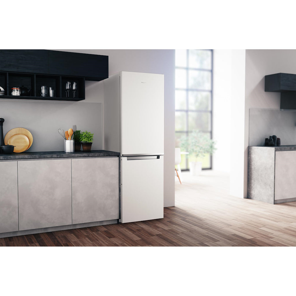 Hotpoint H3T 811I W 1 Frost Free Freestanding Fridge Freezer - White