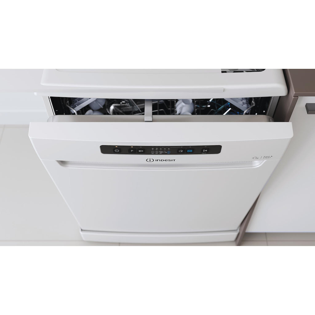 Indesit DFC 2C24 UK Dishwasher - White