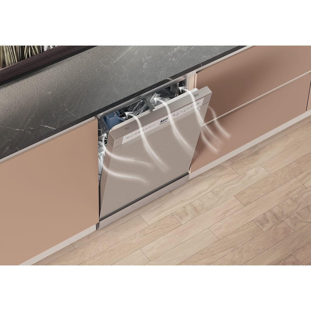 Hotpoint H7F HS51 X UK Maxi Space Freestanding 15 Place Settings Dishwasher