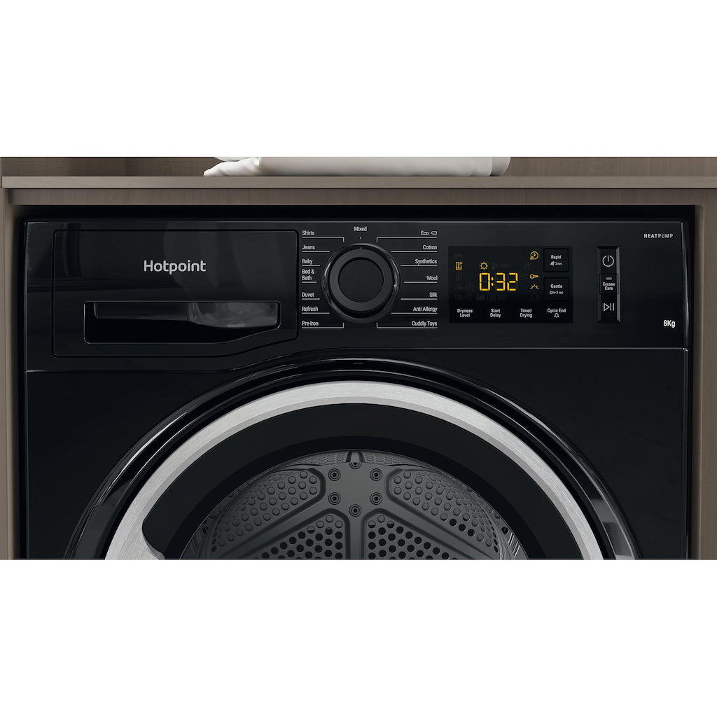 Hotpoint NT M11 82BSK UK Freestanding 8kg Heat Pump Tumble Dryer - Black