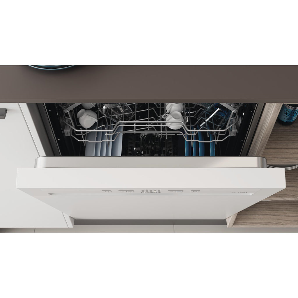 Indesit DBE 2B19UK Semi-Integrated Dishwasher