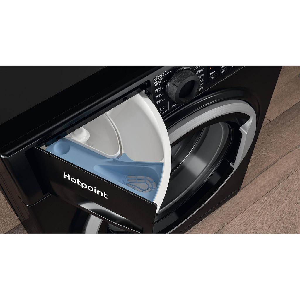 Hotpoint NSWM1045CBSUKN Freestanding Washing Machine