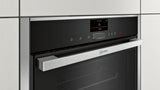 Neff B47VS22N0, Built-in oven with added steam function