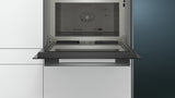 Siemens CP465AGB0B, Built-in compact microwave with steam function