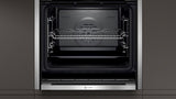 Neff B47VS22N0, Built-in oven with added steam function