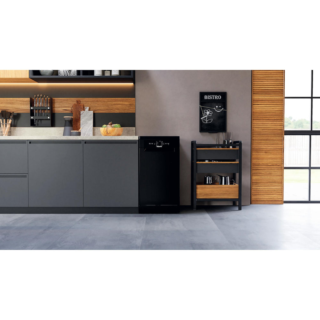 Hotpoint HSFE 1B19 B UK N Dishwasher - Black