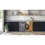 Hotpoint H8 D94SB UK Freestanding 9kg Heat Pump Tumble Dryer - Silver