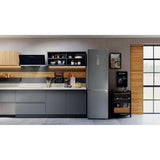 Hotpoint H7X93TSX Freestanding Fridge Freezer