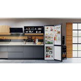 Hotpoint H7X93TSK Freestanding Fridge Freezer