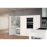 Whirlpool WHC20T573PUK Built-In Total No Frost 70/30 Fridge Freezer